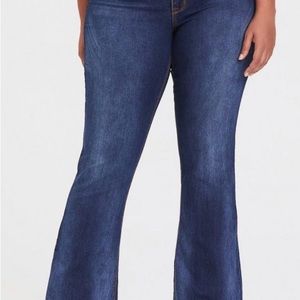 Torrid Source of Wisdom Slim Bootcut Jeans Size 16